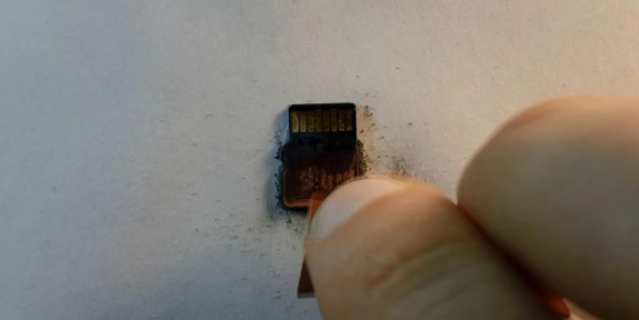 如何訪問NAND內(nèi)存芯片并從中讀取數(shù)據(jù) 如何訪問NAND內(nèi)存芯片并從中讀取數(shù)據(jù)